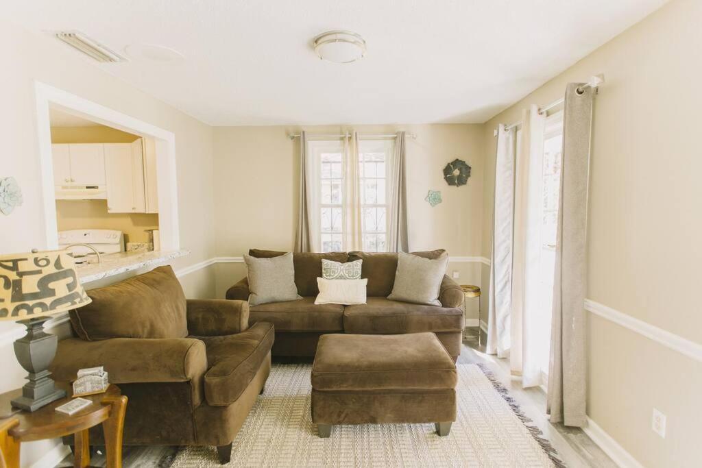 Cozy Downtown Gem Fully Equipped Free Parking Βίλα Μόμπαϊλ Εξωτερικό φωτογραφία