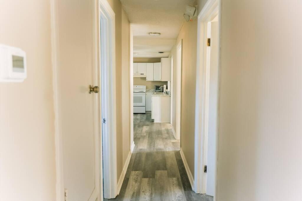 Cozy Downtown Gem Fully Equipped Free Parking Βίλα Μόμπαϊλ Εξωτερικό φωτογραφία